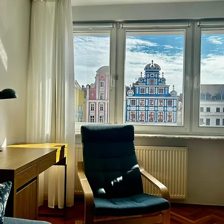 Sienny Market 2-bedroom Old Town Parking By Stayly Apartment *