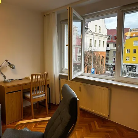 Sienny Market 2-bedroom Old Town Parking By Stayly