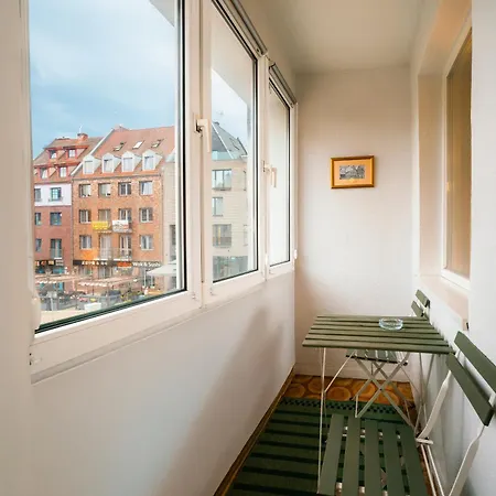 Sienny Market 2-bedroom Old Town Parking By Stayly Apartmán *